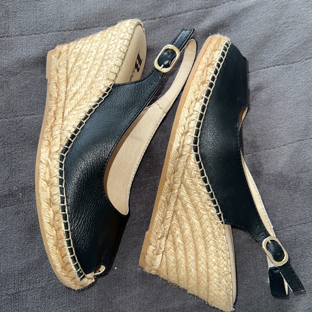 SANDALS - Picture 4 of 6